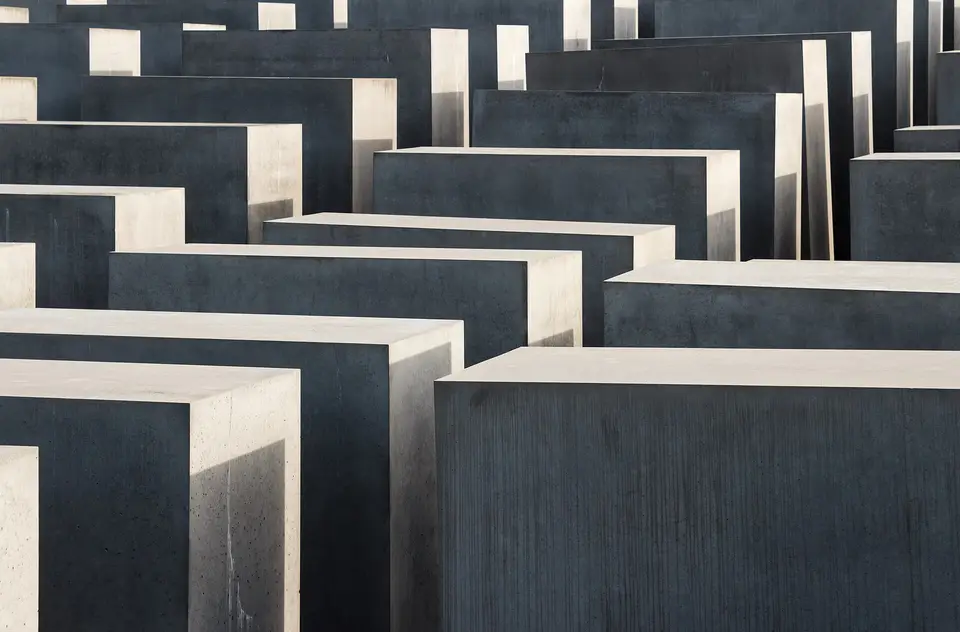 Memorial to the Murdered Jews of Europe, Berlin