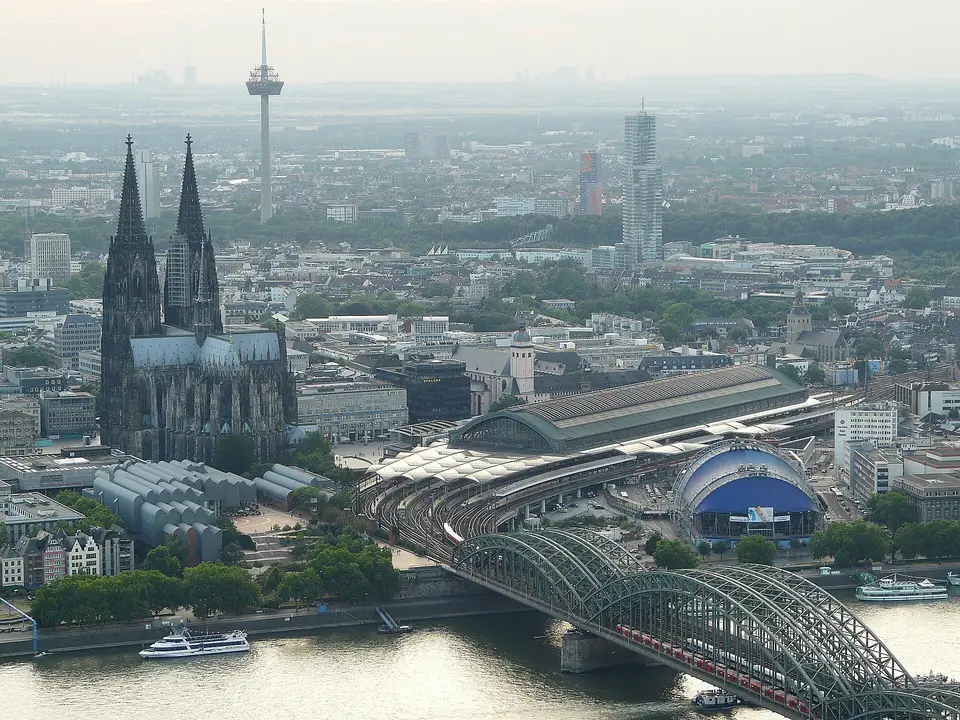 Cologne Hauptbahnhof, Cologne