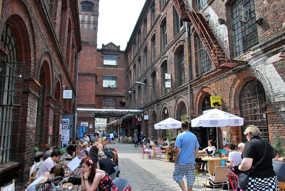 OFF Piotrkowska shops, Łódź