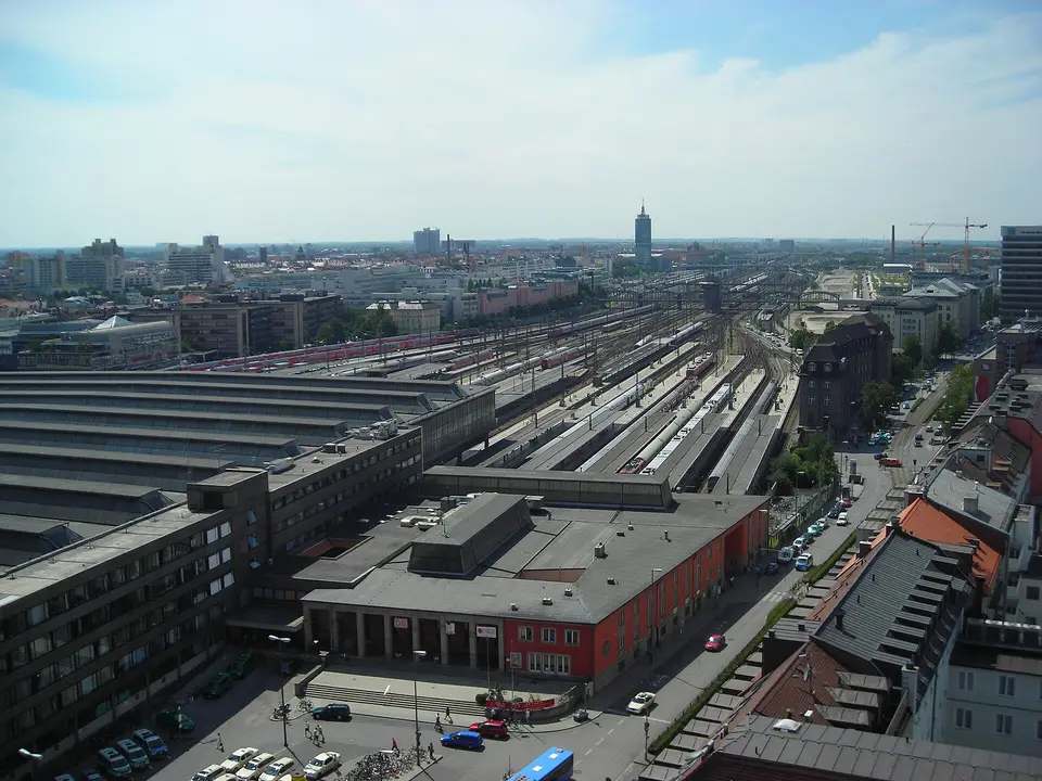Munich Hauptbahnhof, Munich