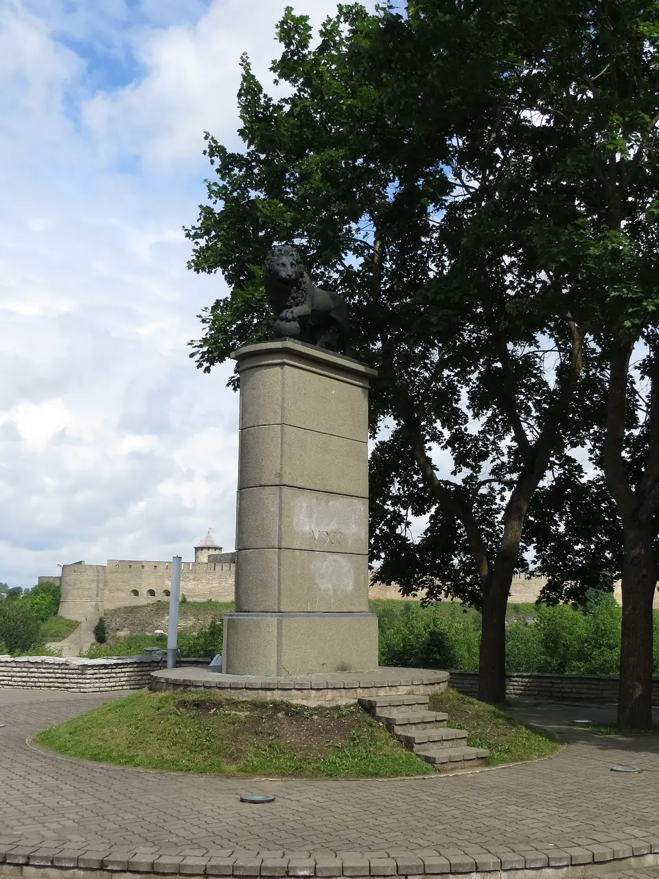 Swedish Lion, Narva