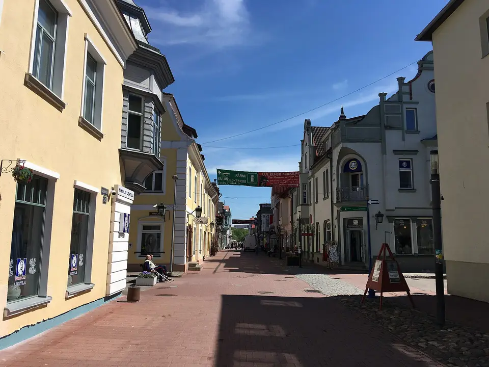 Rüütli, Pärnu